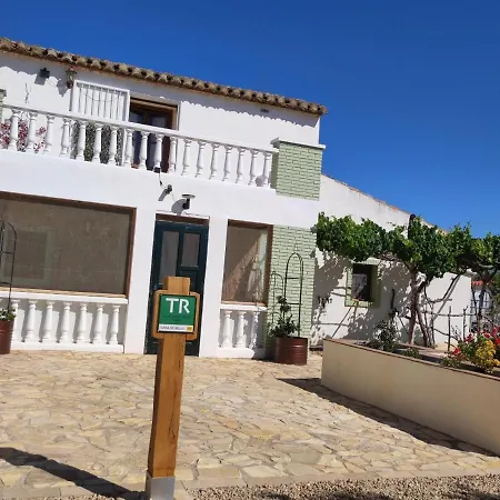 Casa De Oda ve Kahvaltı 4*
