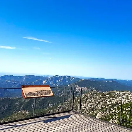 Casa De 4*